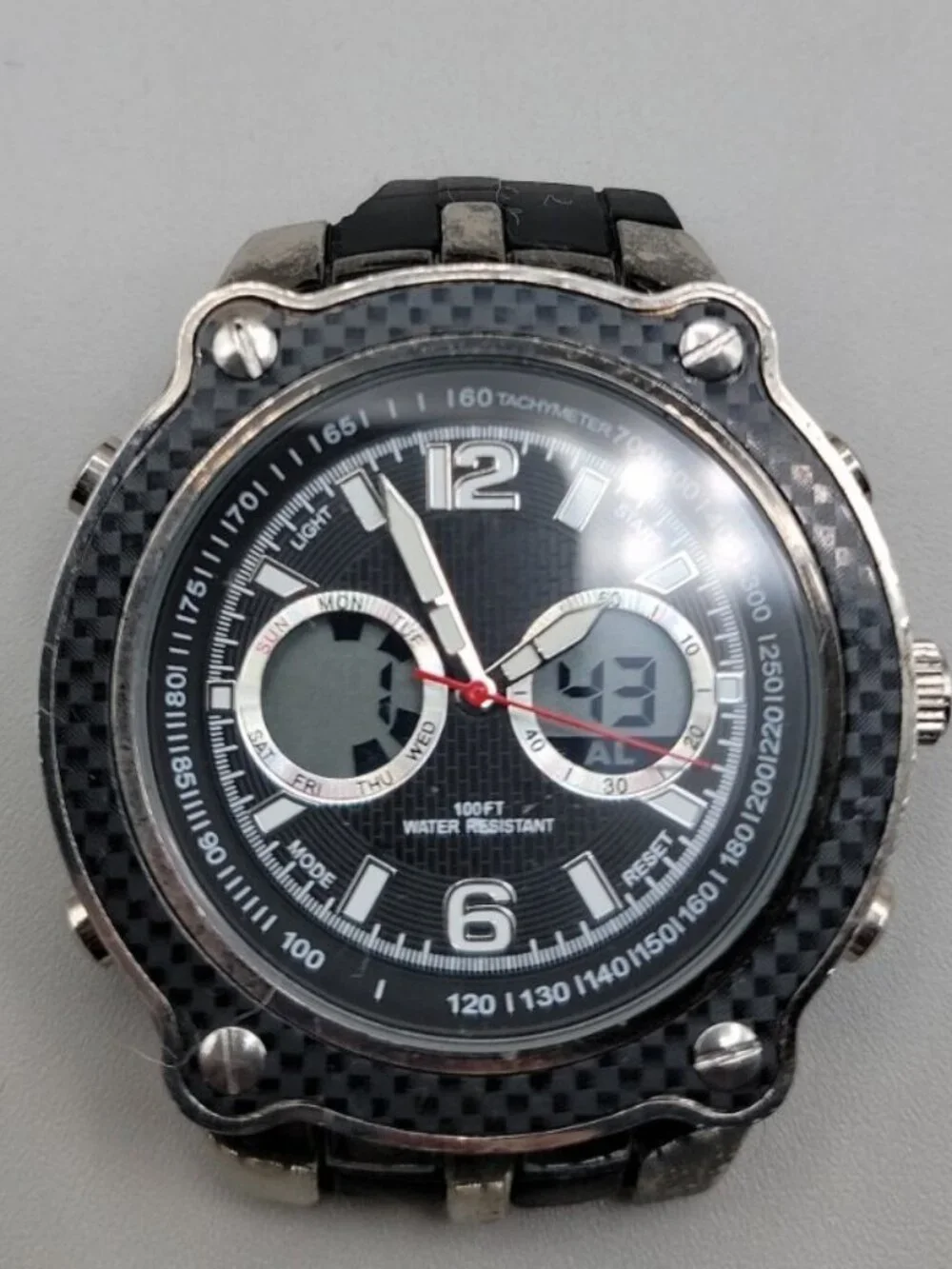 Tachymeter Water Resistant Mens Quartz Watch MDC74565W 47mm Needs A Band